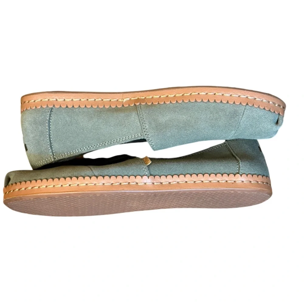 NWOB Tom’s Alparagata Sage Green Suede Wrap Espadriille Ladies Size 7